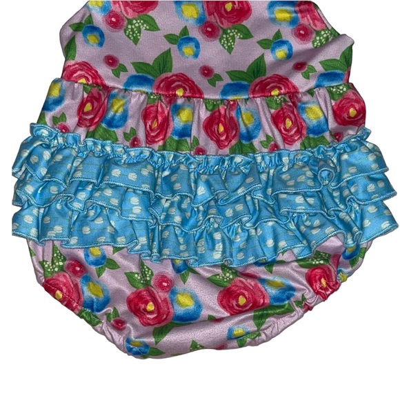 Lace Floral Spaghetti Strap Design Onesie - Picture 8 of 9